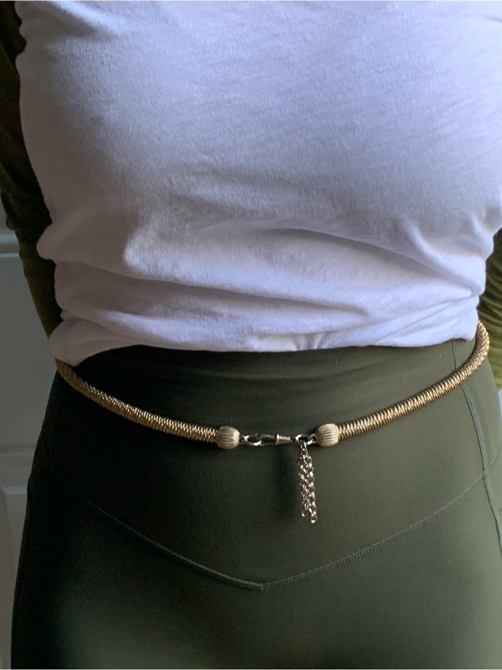 Vintage Atomic Stretch Gold Chain Waist Belt - Women's Fashion Accessory